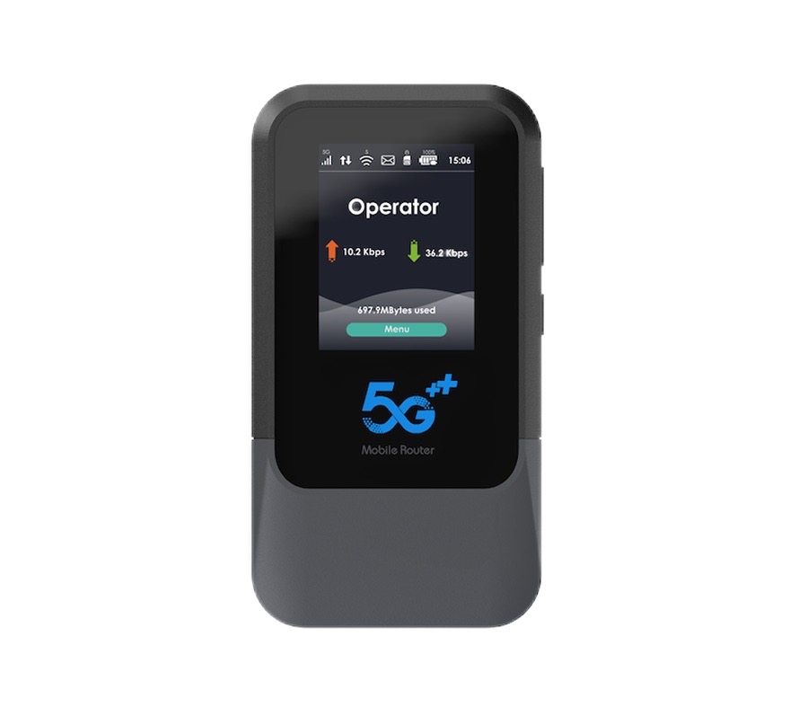 Wewins M52 5G MiFi portable router with 2.4 inch LCD screen